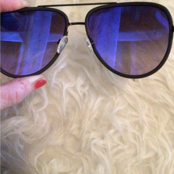 NEW! ❌❌❌❌raRe Quay All in black gold small/ mini - Picture 7 of 7